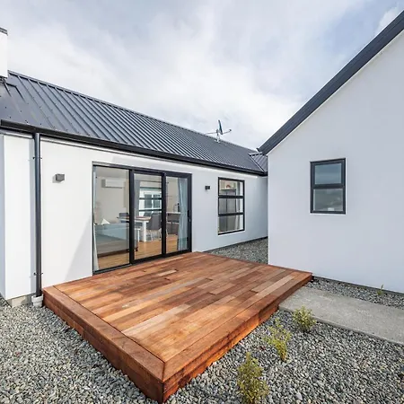 Starry Lodge Lake Tekapo Exterior photo